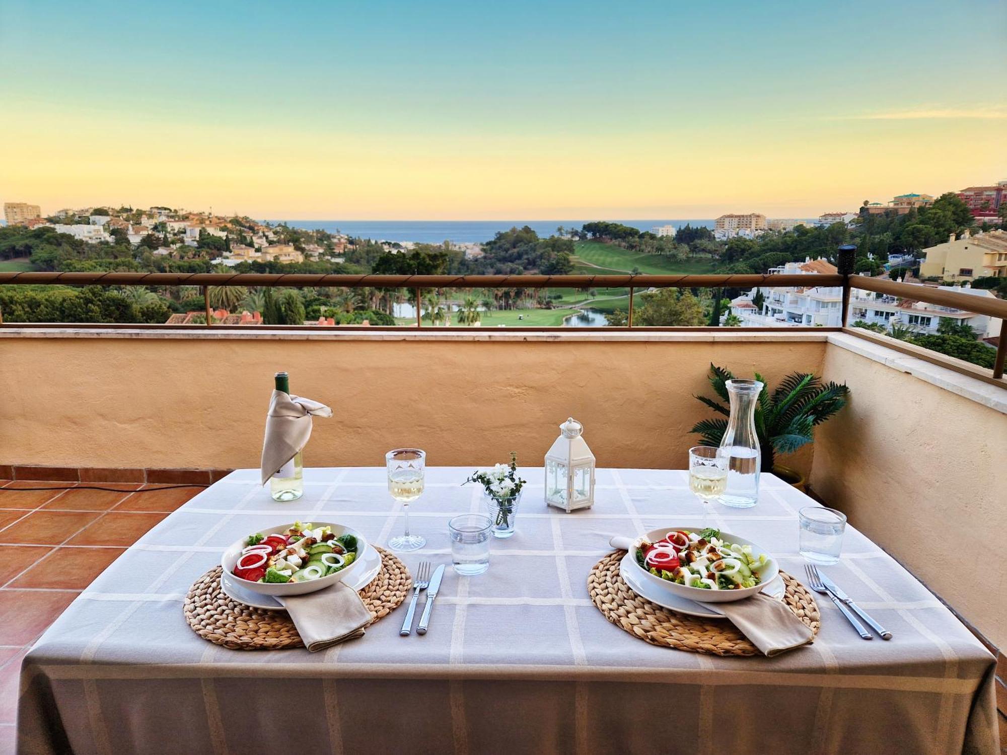 Ferienwohnung Penthouse Benalvistas Torregolf Seaview Benalmádena Exterior foto
