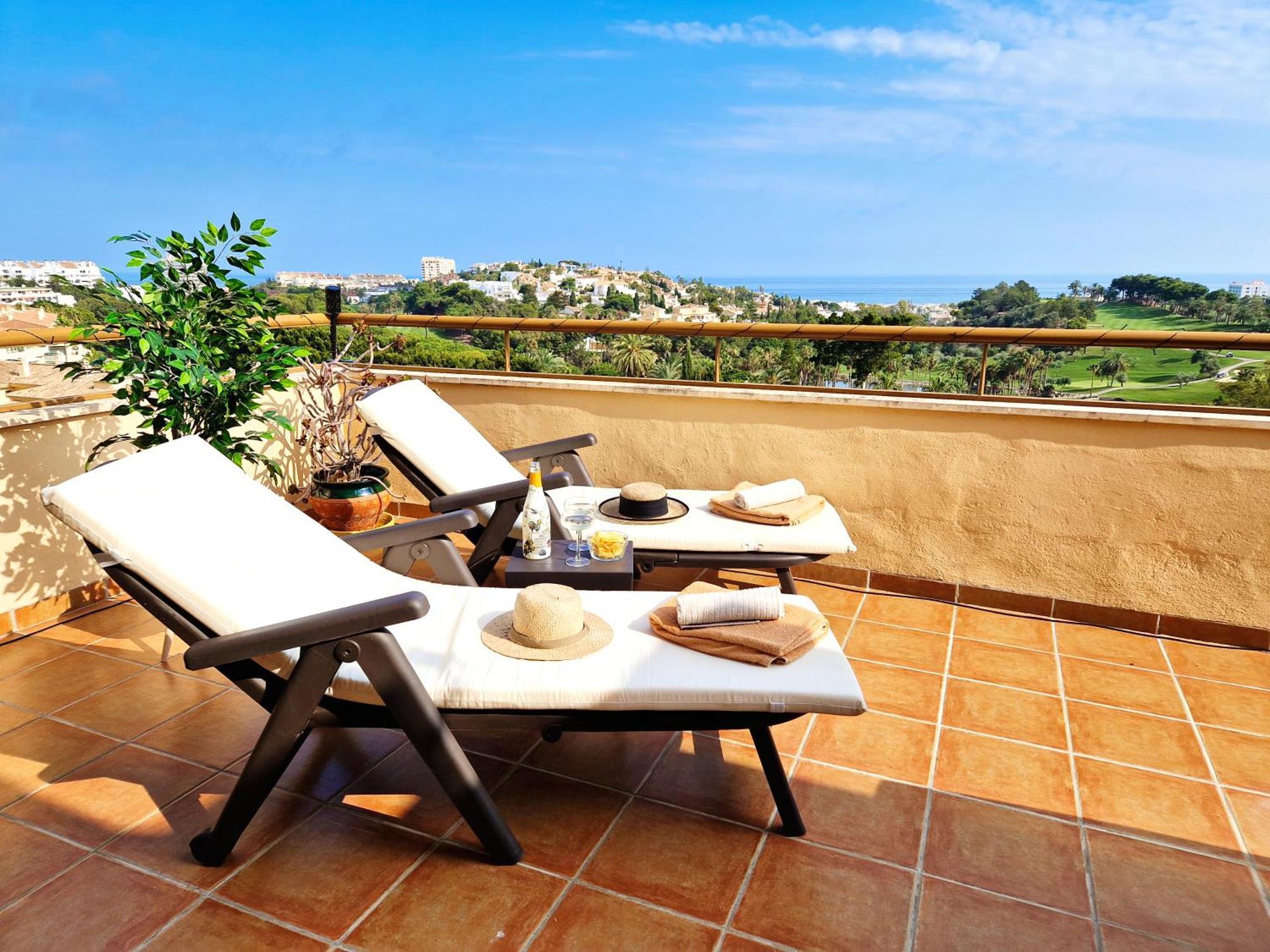 Ferienwohnung Penthouse Benalvistas Torregolf Seaview Benalmádena Exterior foto